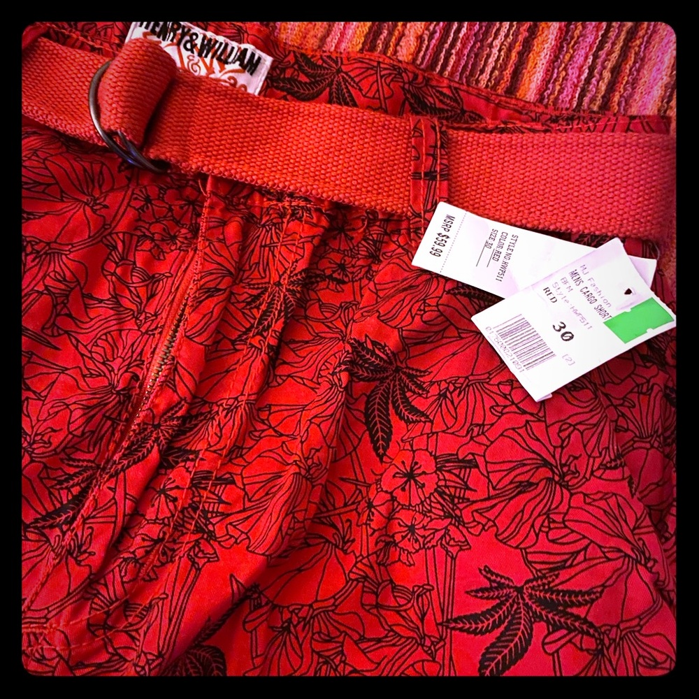 Henry & William men’s cargo shorts.